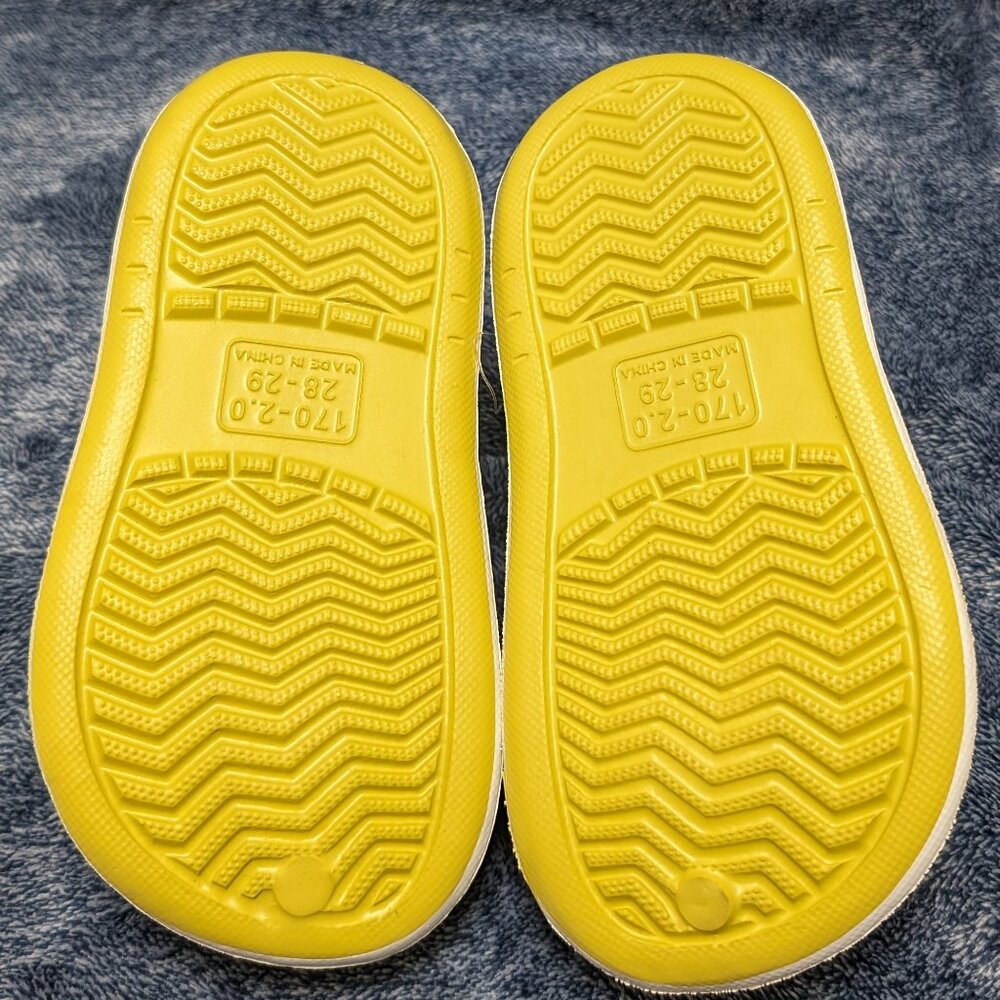 NWT  Cute YELLOW Toy Story Clogs, sizes 2 to 12 years available - Picture 5 of 5